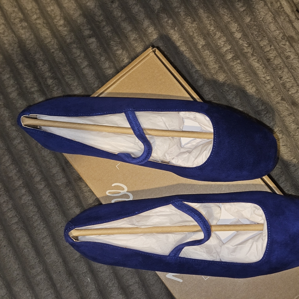 Elegant Navy Women's Loafers